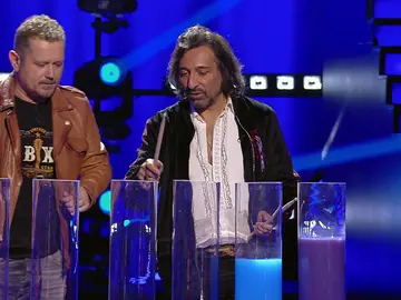 La nueva habilidad musical de Antonio Carmona: “¡Hasta para eso tiene arte!” La nueva habilidad musical de Antonio Carmona: “¡Hasta para eso tiene arte!”