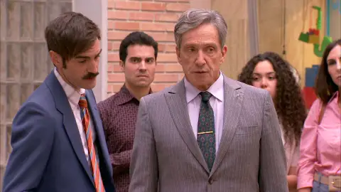 Los empleados de Garlo se enfrentan a Uriarte tras convocar una huelga: “¿Dónde está nuestro dinero?” Los empleados de Garlo se enfrentan a Uriarte tras convocar una huelga: “¿Dónde está nuestro dinero?”