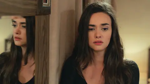 Ümit hace una llamada a Demir de la que puede arrepentirse Ümit hace una llamada a Demir de la que puede arrepentirse