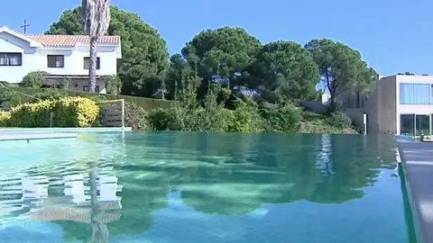 Imagen de una piscina Imagen de una piscina