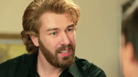 Fikret advierte a Ümit: “Si no quieres acabar rota de dolor, retírate de una vez” Fikret advierte a Ümit: “Si no quieres acabar rota de dolor, retírate de una vez”