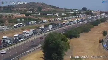 Retención en la A-7, en Valencia Retención en la A-7, en Valencia