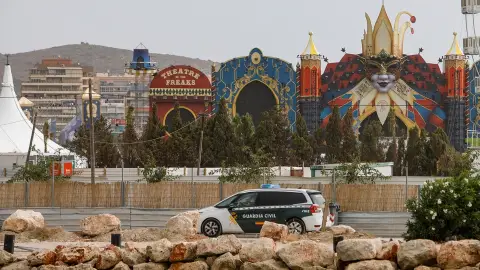 A3 Noticias Fin de Semana (13-08-22) Un muerto y 40 heridos en el Medusa Festival de Cullera al caer estructuras por viento A3 Noticias Fin de Semana (13-08-22) Un muerto y 40 heridos en el Medusa Festival de Cullera al caer estructuras por viento