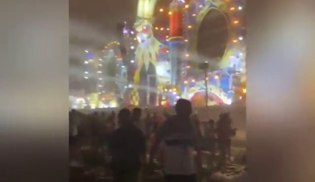Las impactantes imágenes del Medusa festival, con el escenario cayendo sobre el público por el viento