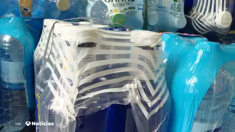 La localidad coruñesa de Malpica se queda sin agua porque la traída municipal no es apta para el consumo La localidad coruñesa de Malpica se queda sin agua porque la traída municipal no es apta para el consumo