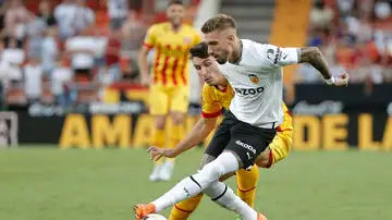 Samu Castillejo en su debut liguero del Valencia contra el Girona Samu Castillejo en su debut liguero del Valencia contra el Girona