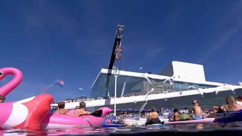 Prueba de las Series Mundiales de Cliff Diving celebrada en Oslo (Noruega) Prueba de las Series Mundiales de Cliff Diving celebrada en Oslo (Noruega)