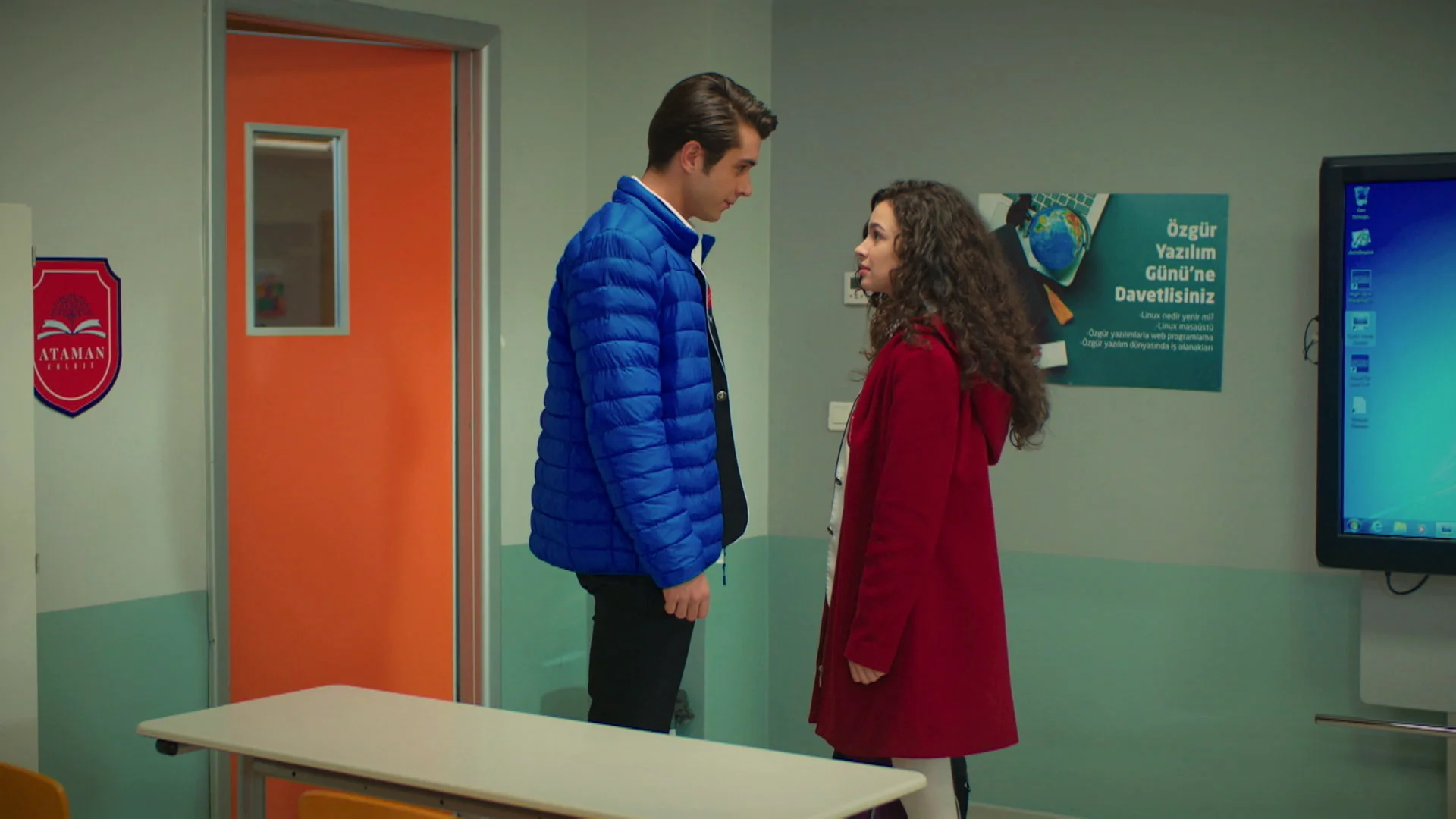 Asiye duda si darle o no una oportunidad a Doruk Asiye duda si darle o no una oportunidad a Doruk