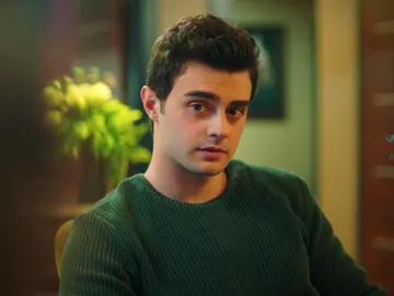 En el último capítulo de ‘Hermanos’: Ömer comienza una nueva vida lejos de los Eren En el último capítulo de ‘Hermanos’: Ömer comienza una nueva vida lejos de los Eren