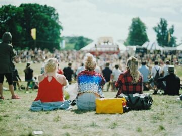 Imagen general de público en un festival de música en verano