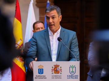 El presidente del Gobierno, Pedro Sánchez, en La Palma