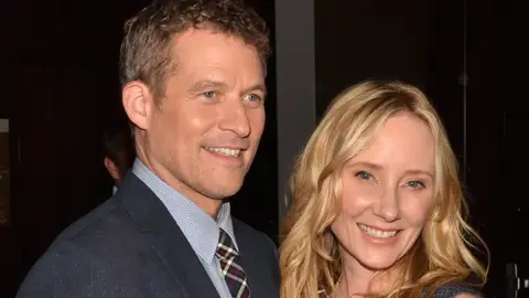 Anne Heche y James Tupper Anne Heche y James Tupper