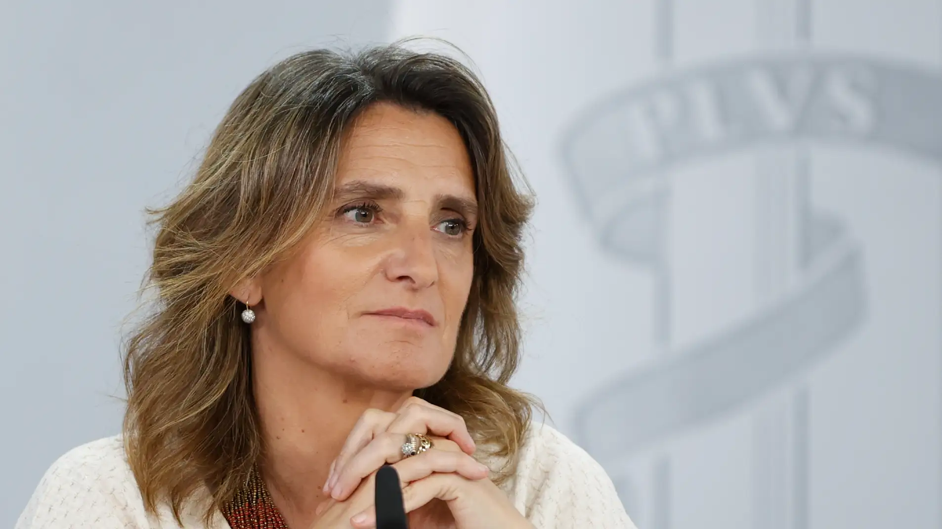 Se reduce el consumo un 3,7% Se reduce el consumo un 3,7%