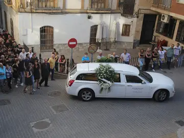 Imagen de la multitudinaria despedida al joven de Íllora Imagen de la multitudinaria despedida al joven de Íllora