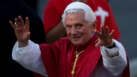 Benedicto XVI en la JMJ Benedicto XVI en la JMJ