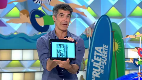 Una tendencia actual de moda, desmontada por ‘La ruleta de la suerte’: ¡Ya se usaba en 1946! Una tendencia actual de moda, desmontada por ‘La ruleta de la suerte’: ¡Ya se usaba en 1946!