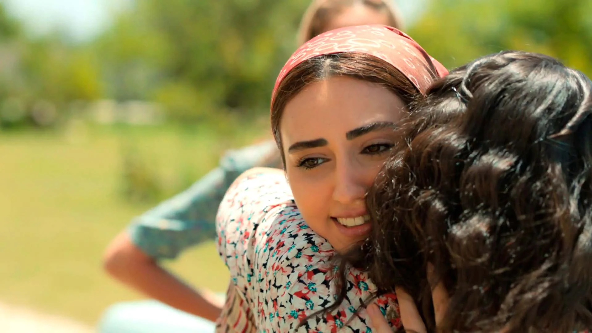 En el próximo capítulo de ‘Tierra Amarga’: Gülten regresa a la mansión Yaman gracias a Züleyha mientras Demir se reúne con Sadi En el próximo capítulo de ‘Tierra Amarga’: Gülten regresa a la mansión Yaman gracias a Züleyha mientras Demir se reúne con Sadi