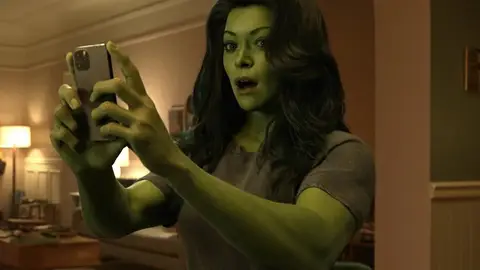 Tatiana Maslany en 'She-Hulk: Abogada Hulka' Tatiana Maslany en 'She-Hulk: Abogada Hulka'