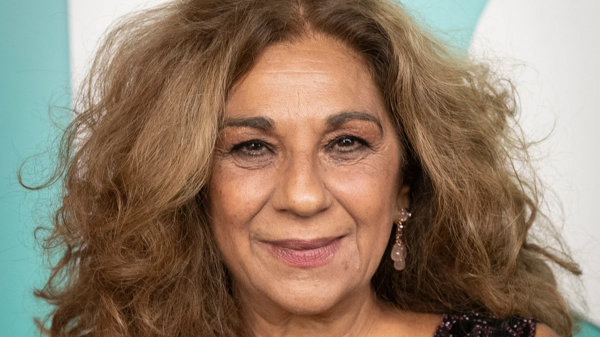 Lolita Flores emociona con el mensaje a su padre en el aniversario de su muerte: "Se me caen las lágrimas a borbotones"