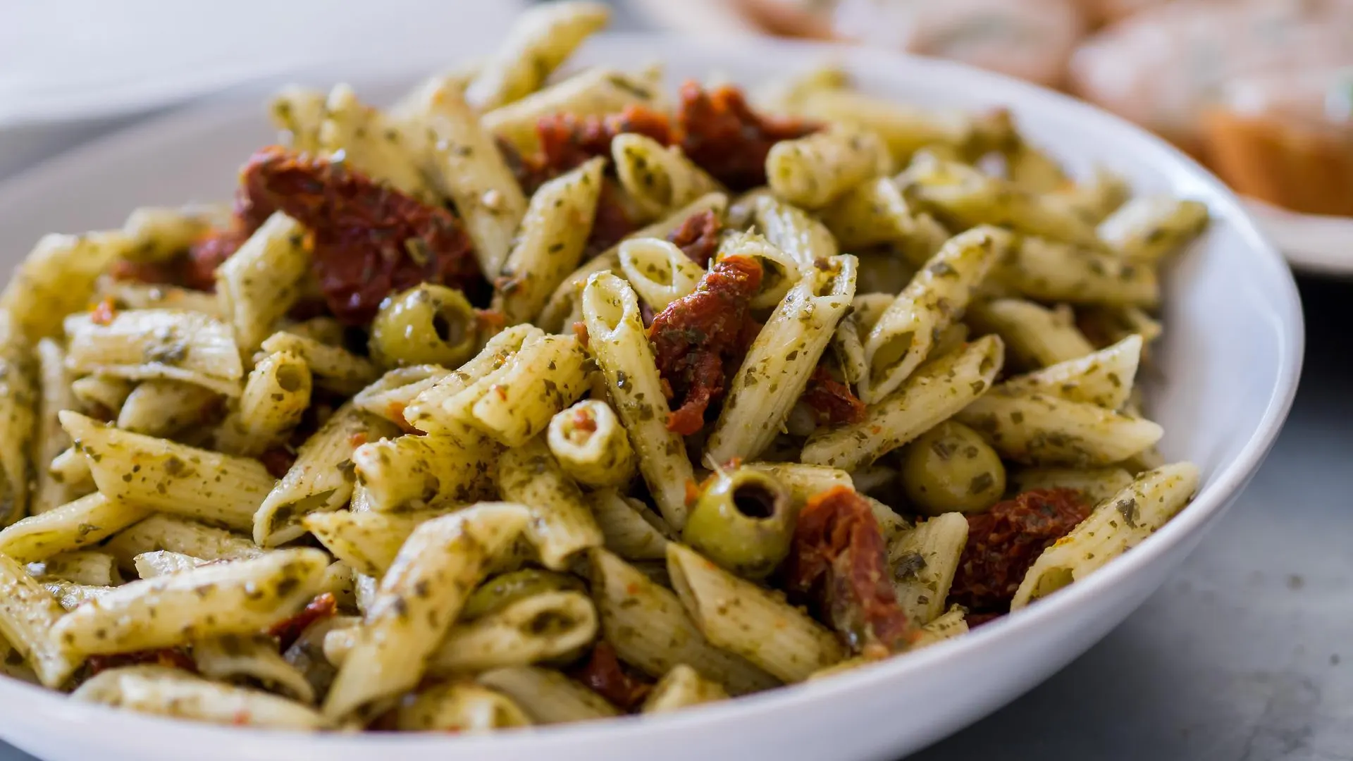 Plato de pasta recién hecho Plato de pasta recién hecho
