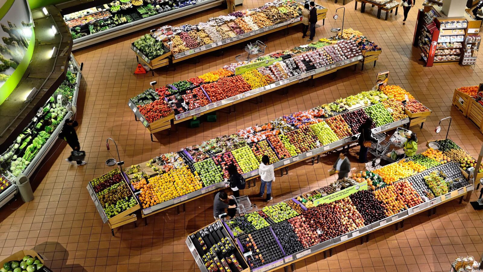 La subida de precios obliga a las familias a cambiar sus hábitos de consumo: los congelados ganan terreno 