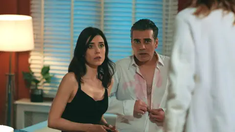 Avance semanal de ‘Infiel’: Asya, imparable con su venganza, mientras Volkan vuelve a formar parte de un peligroso doble juego Avance semanal de ‘Infiel’: Asya, imparable con su venganza, mientras Volkan vuelve a formar parte de un peligroso doble juego