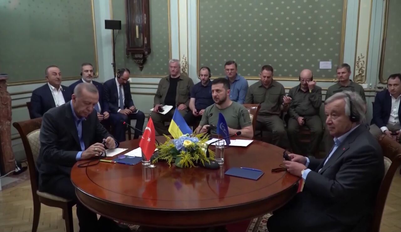 Reunión en Ucrania entre Zelenski, Erdogan y Guterres