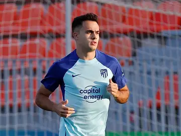Sergio Reguilón ya entrena con el Atlético de Madrid Sergio Reguilón ya entrena con el Atlético de Madrid