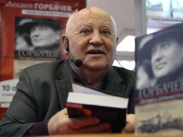 Mijaíl Gorbachov, durante una presentación de un libro escrito por él, años después de la caída de la URSS