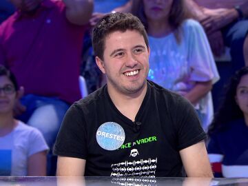 El chiste de Orestes que sorprende a Roberto Leal… ¡por ser bueno!: ¿Qué es un ‘autodefinido’?