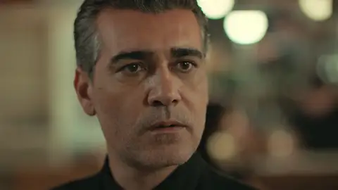 Avance de ‘Infiel’: Volkan sospecha que Asya le está engañando mientras ella tiene un nuevo plan para acabar con él Avance de ‘Infiel’: Volkan sospecha que Asya le está engañando mientras ella tiene un nuevo plan para acabar con él