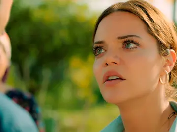 Demir le revela a Züleyha sus sospechas: Gümüşoğlu y su gente son los culpables del secuestro de Leyla Demir le revela a Züleyha sus sospechas: Gümüşoğlu y su gente son los culpables del secuestro de Leyla