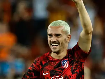 Griezmann, calentando con el Atlético Griezmann, calentando con el Atlético