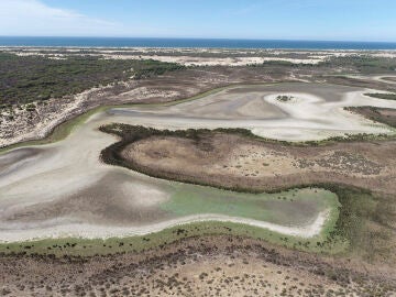 Imagen de la laguna de Santa Olalla tras la sequía