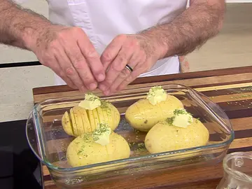 El truco de Arguiñano para hacer una "patatas ideales" El truco de Arguiñano para hacer una "patatas ideales"