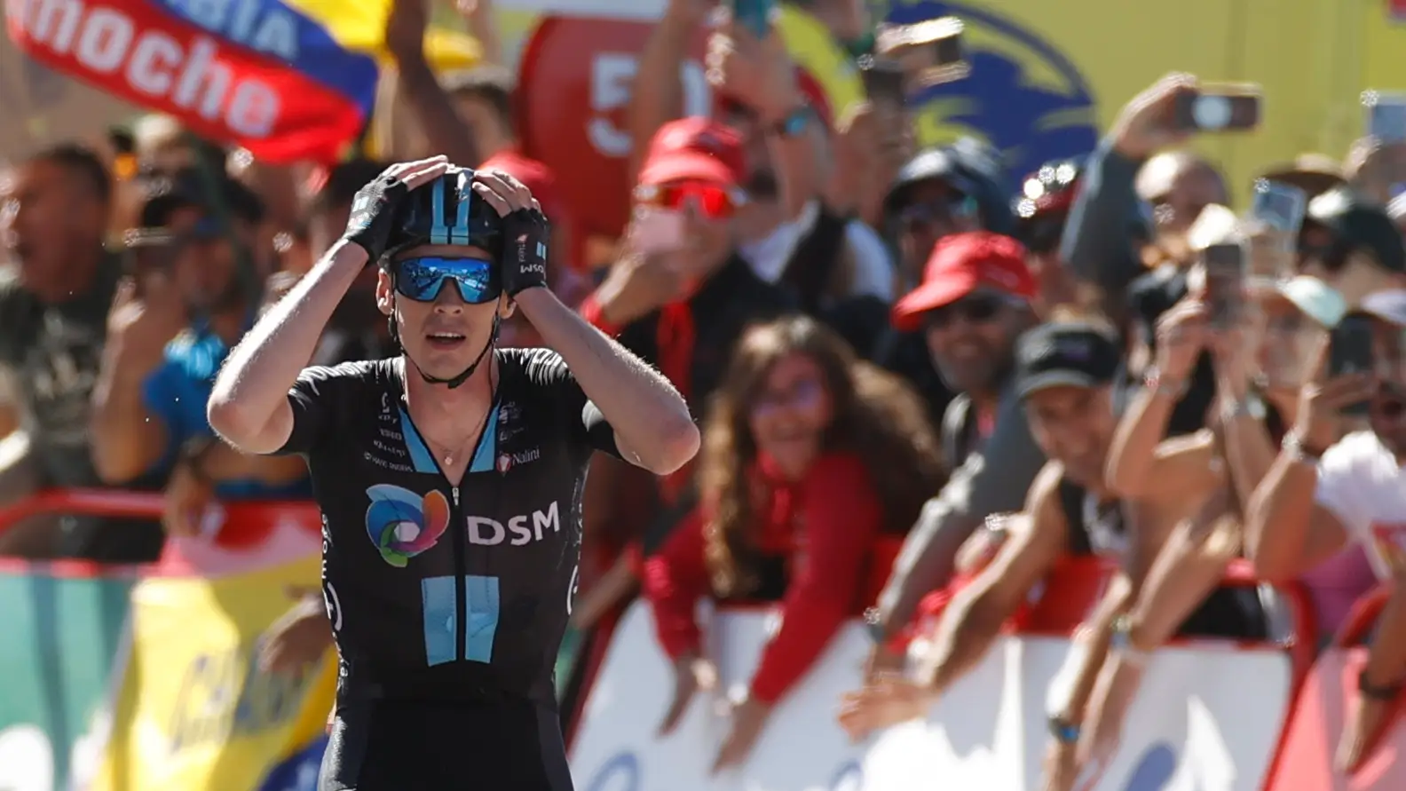 Arensman se impone en Sierra Nevada, Enric Mas recorta tiempo y Evenepoel salva el maillot rojo Arensman se impone en Sierra Nevada, Enric Mas recorta tiempo y Evenepoel salva el maillot rojo