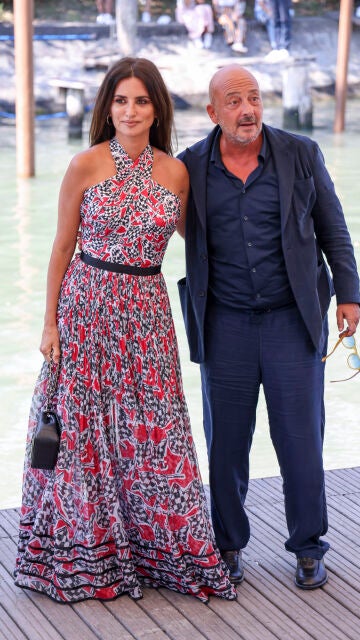 Penélope Cruz y el guionista Emanuele Crialese