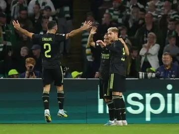 Modric, Valverde y Carvajal celebran un gol en Celtic Park Modric, Valverde y Carvajal celebran un gol en Celtic Park