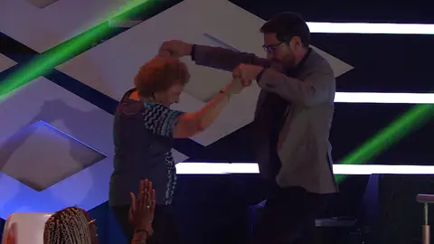 ¡Palmira como nunca antes la habías visto!: El espectacular baile con Juanra en ‘Boom' ¡Palmira como nunca antes la habías visto!: El espectacular baile con Juanra en ‘Boom'