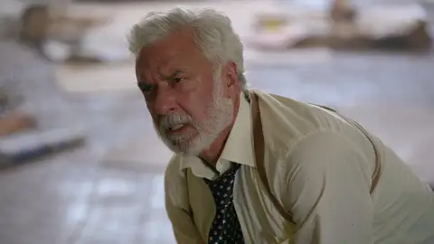 ¿Quién ha disparado a Barros?: El inspector, frente a su peor pesadilla ¿Quién ha disparado a Barros?: El inspector, frente a su peor pesadilla