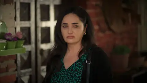 Şengül se va de casa tras una fuerte discusión con Orhan: “Me has destrozado la vida” Şengül se va de casa tras una fuerte discusión con Orhan: “Me has destrozado la vida”