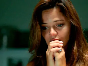 En el próximo capítulo de ‘Tierra Amarga’: Llaman a Züleyha para que identifique un cadáver… ¿Será Demir? En el próximo capítulo de ‘Tierra Amarga’: Llaman a Züleyha para que identifique un cadáver… ¿Será Demir?