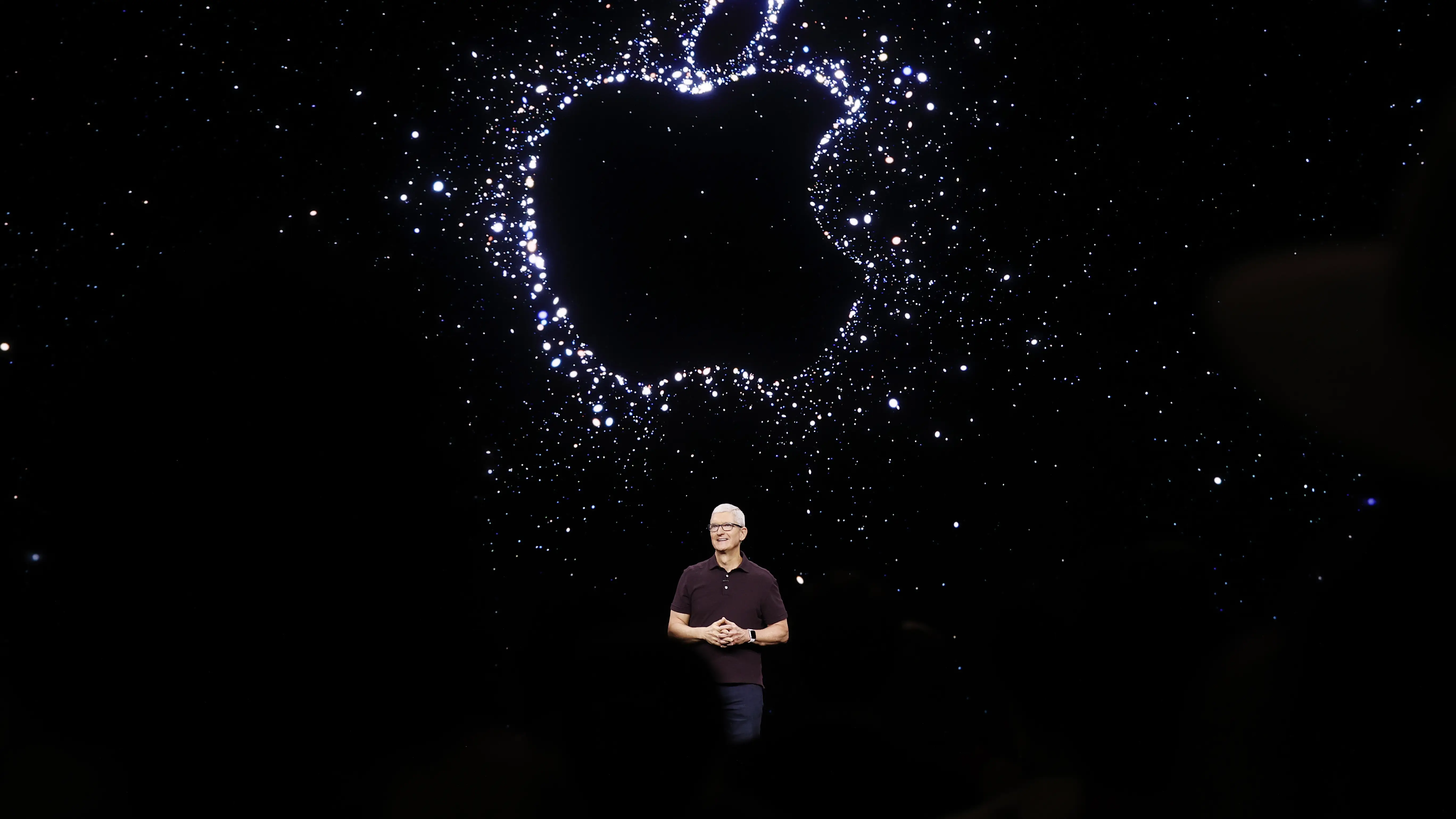 El director ejecutivo de Apple, Tim Cook, habla en el Teatro Steve Jobs, durante el acto de presentación El director ejecutivo de Apple, Tim Cook, habla en el Teatro Steve Jobs, durante el acto de presentación