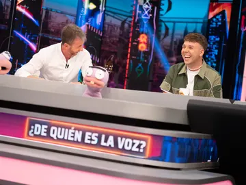 ¿De quién es la voz? La complicada prueba a la que se ha visto sometido Quevedo en 'El Hormiguero 3.0' ¿De quién es la voz? La complicada prueba a la que se ha visto sometido Quevedo en 'El Hormiguero 3.0'