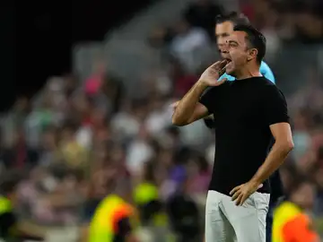 Xavi durante el partido entre Barcelona y Viktoria Plzen Xavi durante el partido entre Barcelona y Viktoria Plzen