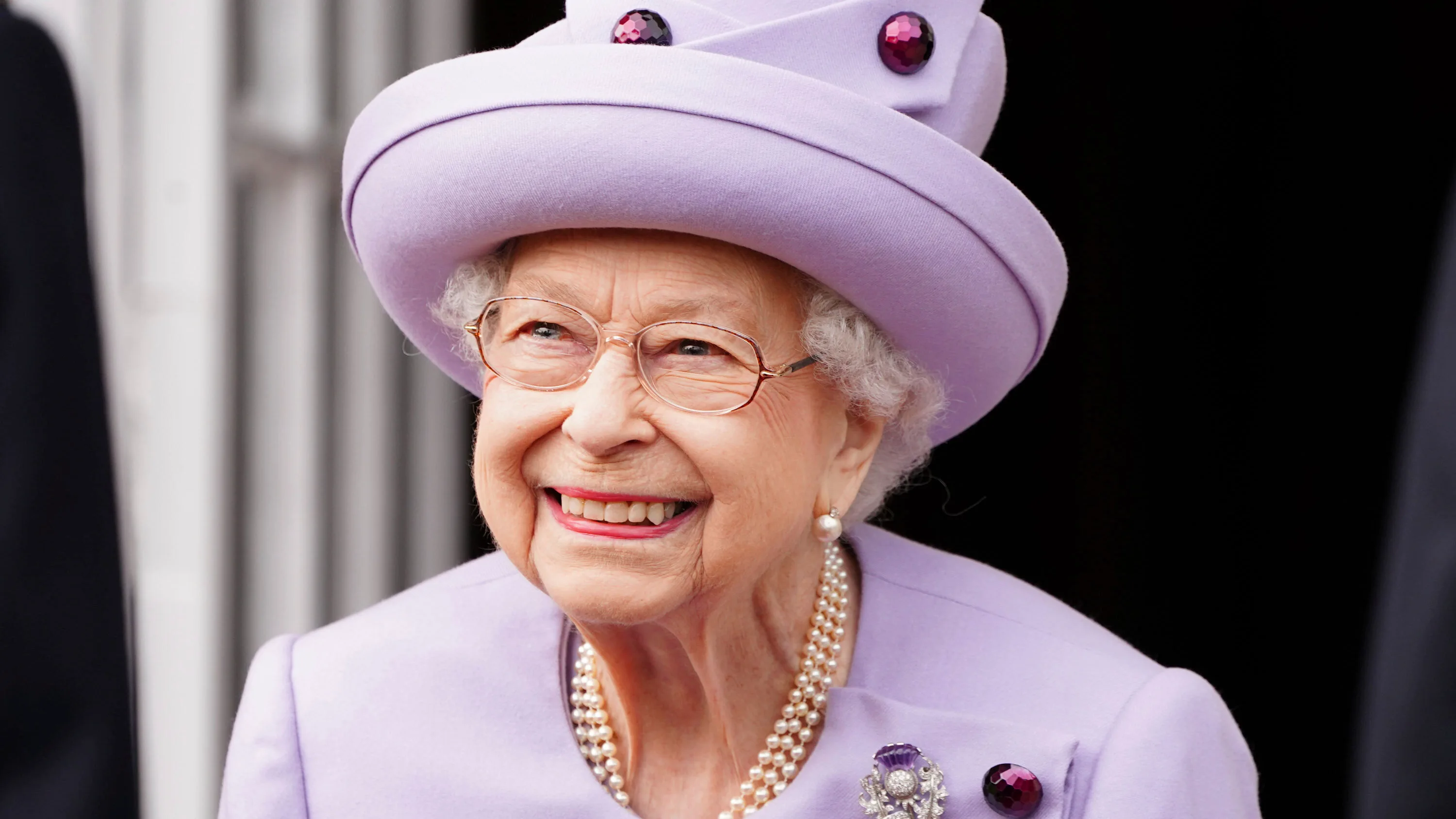 Reina Isabel II Reina Isabel II