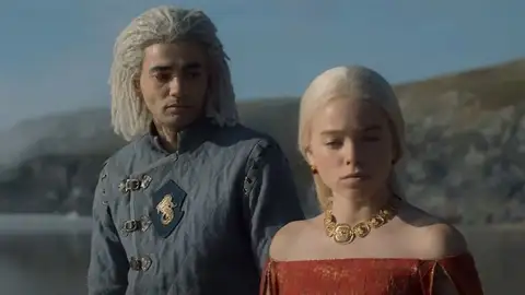 Rhaenyra y Laenor en 'La Casa del Dragón' Rhaenyra y Laenor en 'La Casa del Dragón'