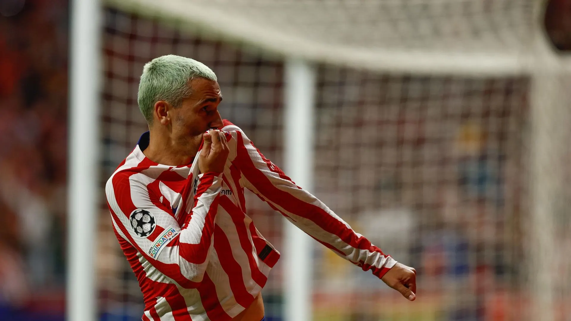 Griezmann celebra el tanto de la victoria del Atleti frente al Oporto Griezmann celebra el tanto de la victoria del Atleti frente al Oporto