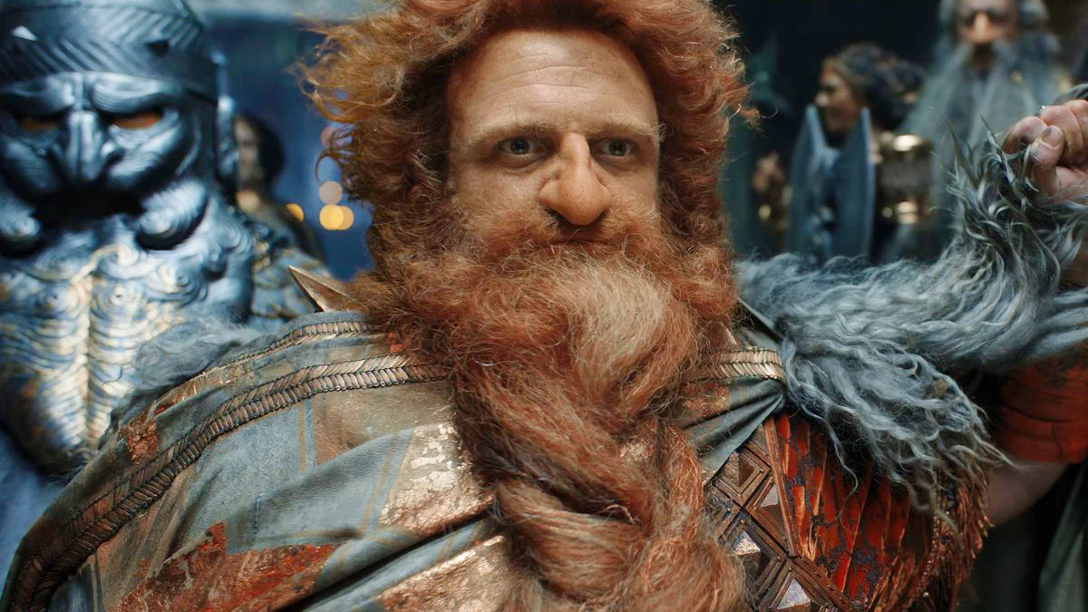 Owain Arthur como Durin V en 'El Señor de los Anillos: Los Anillos de Poder' Owain Arthur como Durin V en 'El Señor de los Anillos: Los Anillos de Poder'