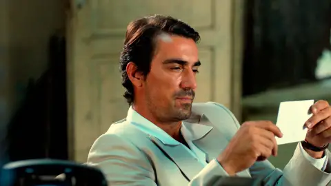 Züleyha, en el punto de mira de Hakan Gümüşoğlu Züleyha, en el punto de mira de Hakan Gümüşoğlu